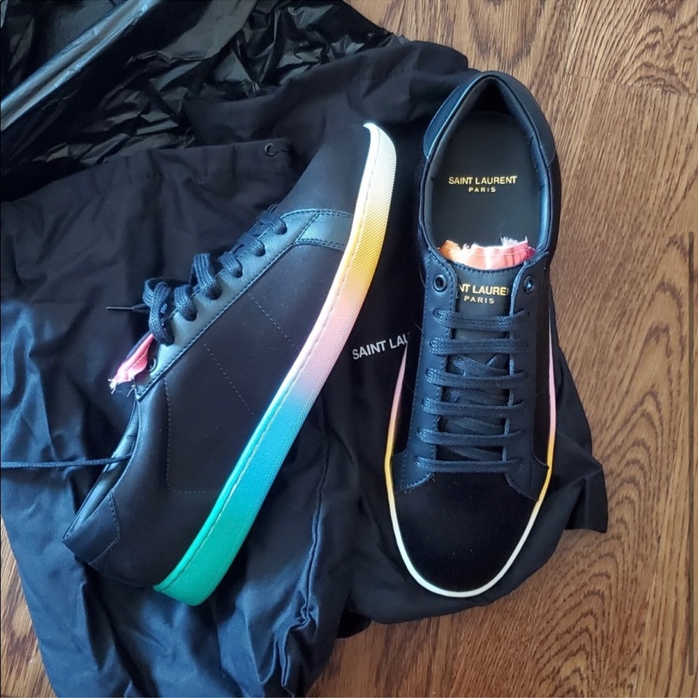 Yves Saint Laurent Sneakers